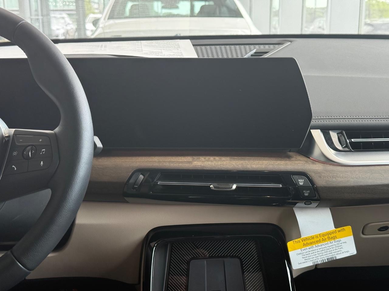 BMW X1 Vehicle Image 10