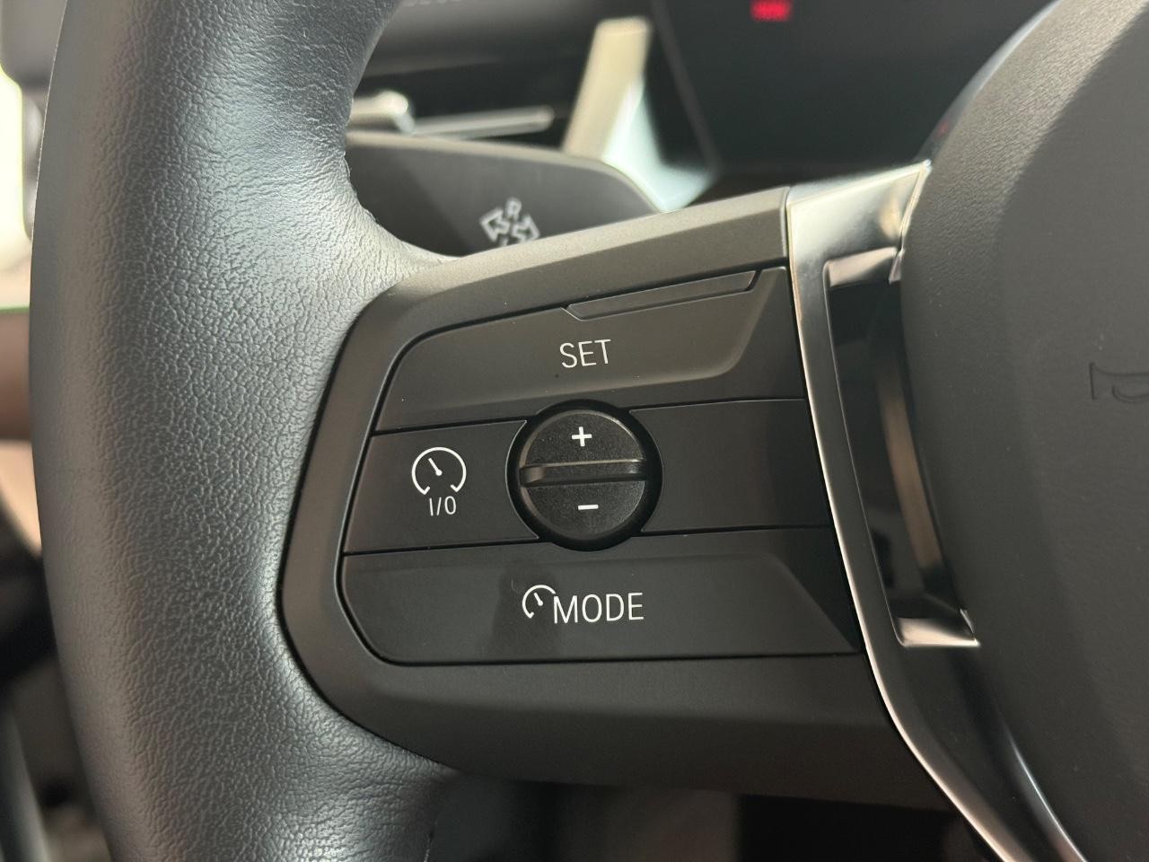 BMW X1 Vehicle Image 15