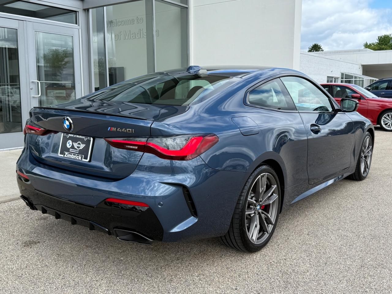 BMW 4 Series Vehicle Image 03