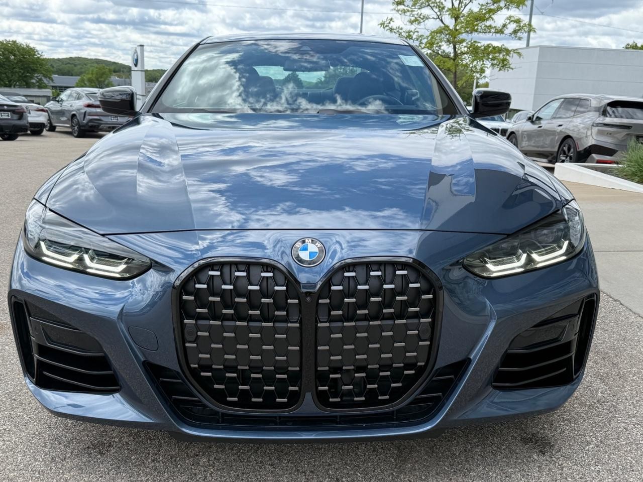 BMW 4 Series Vehicle Image 09