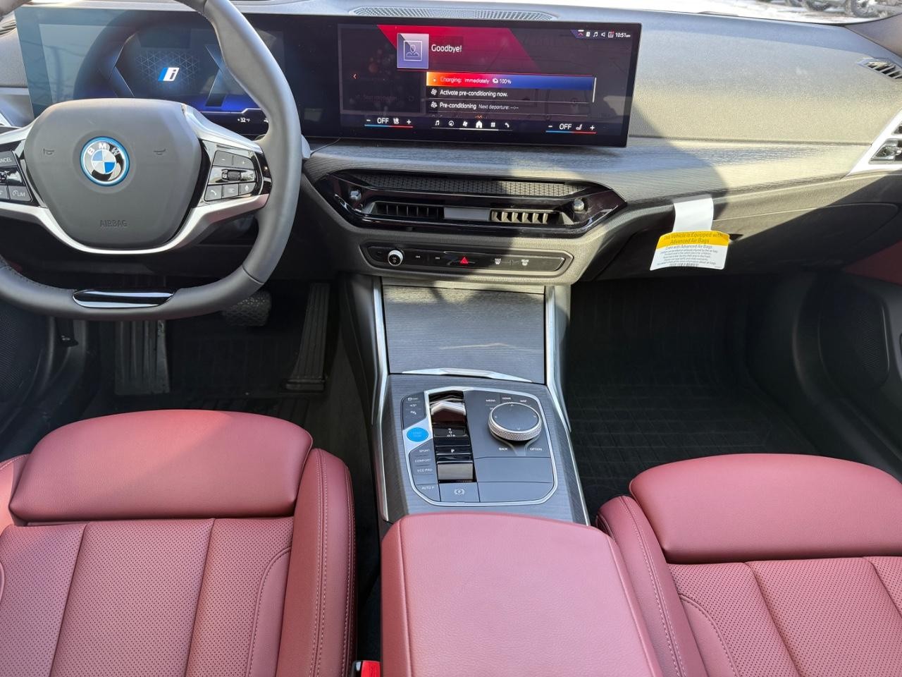 BMW i4 Vehicle Image 10