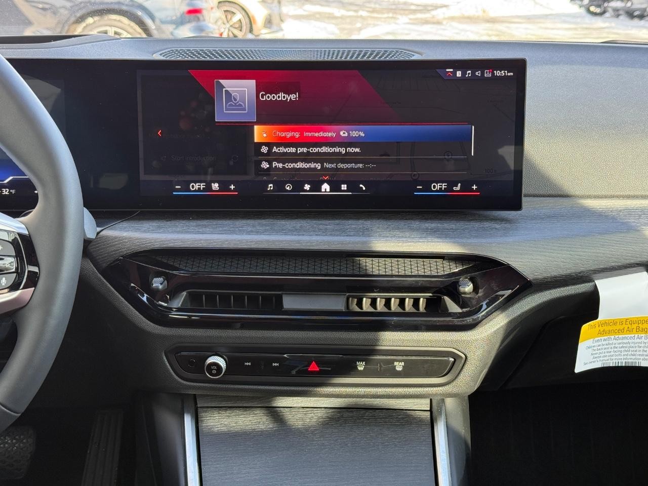 BMW i4 Vehicle Image 11