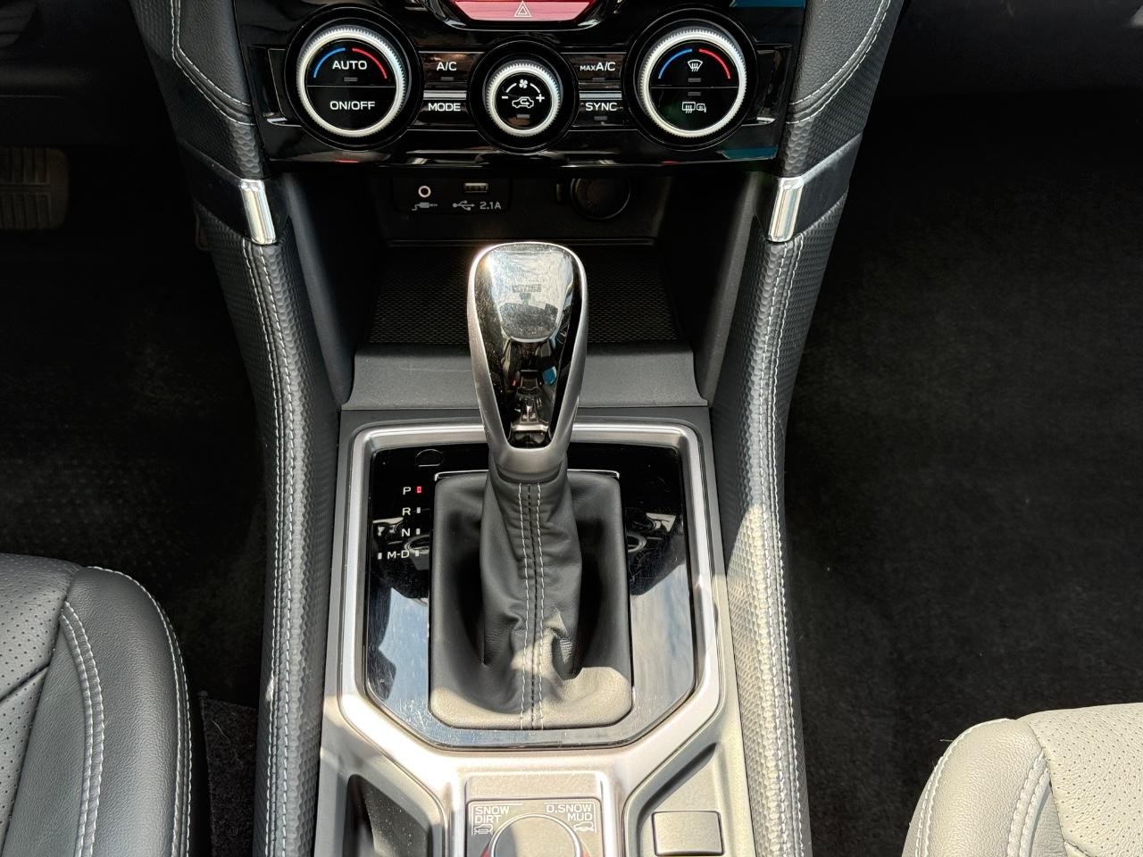Subaru Forester Vehicle Image 12