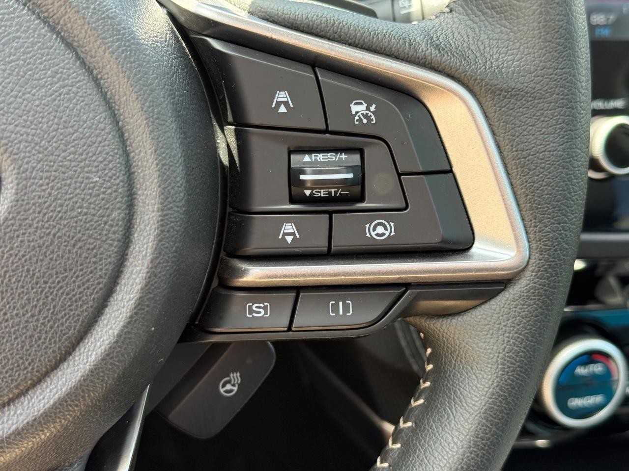 Subaru Forester Vehicle Image 16
