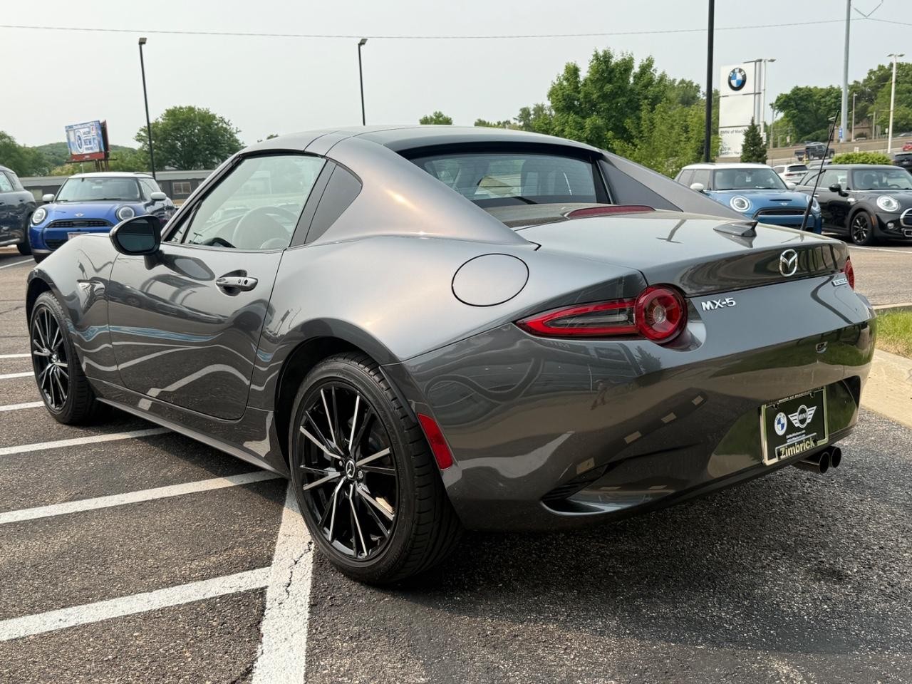 Mazda MX-5 Miata RF Vehicle Image 05