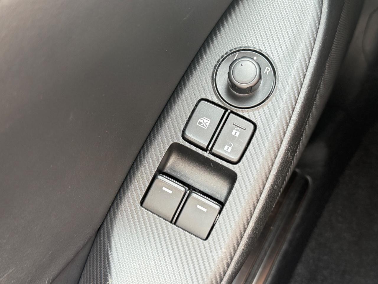 Mazda MX-5 Miata RF Vehicle Image 20