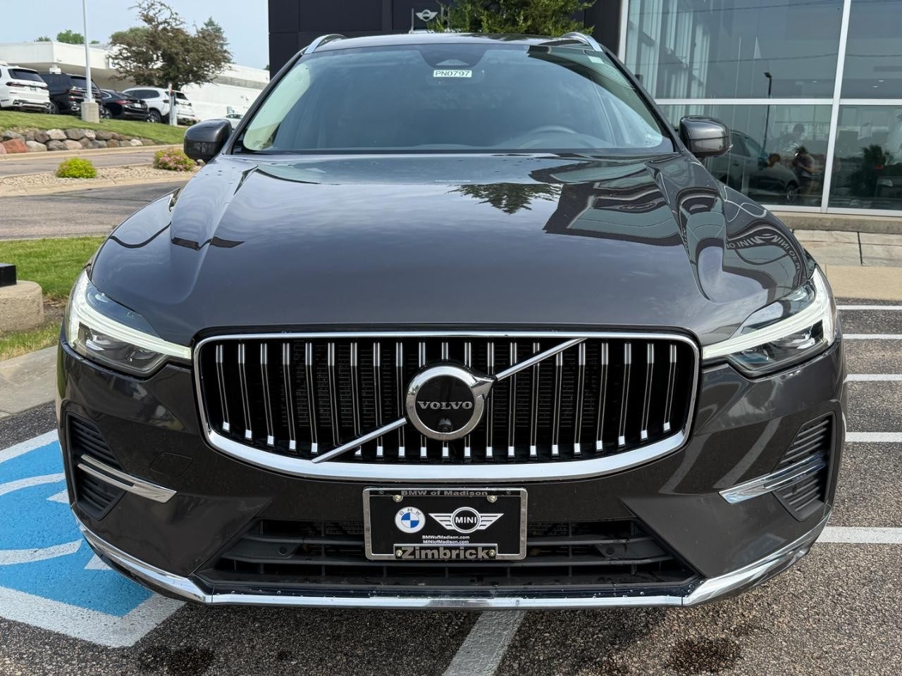 Volvo XC60 Vehicle Image 09