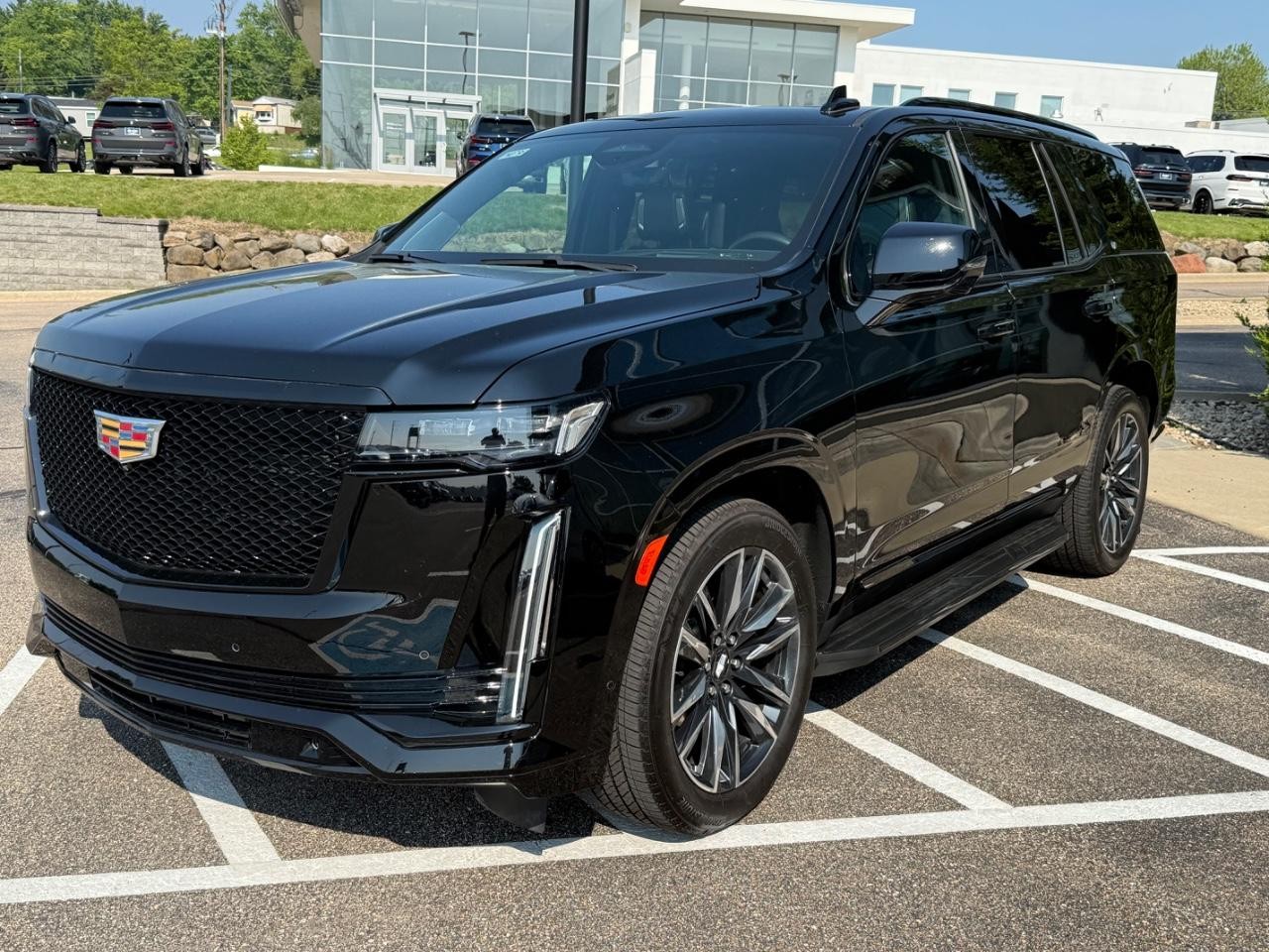 Cadillac Escalade Vehicle Image 08
