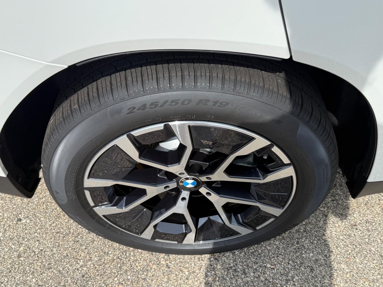 BMW X3 Vehicle Image 04