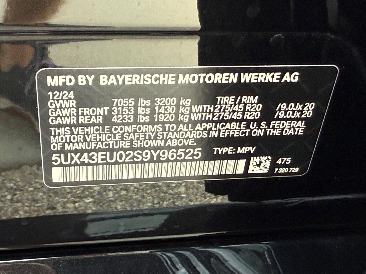BMW X5 Vehicle Image 24
