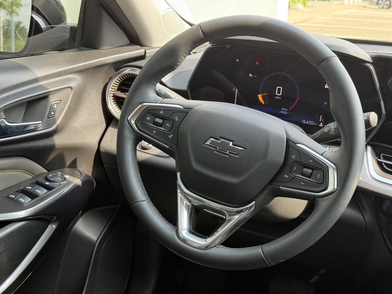 Chevrolet Trax Vehicle Image 14