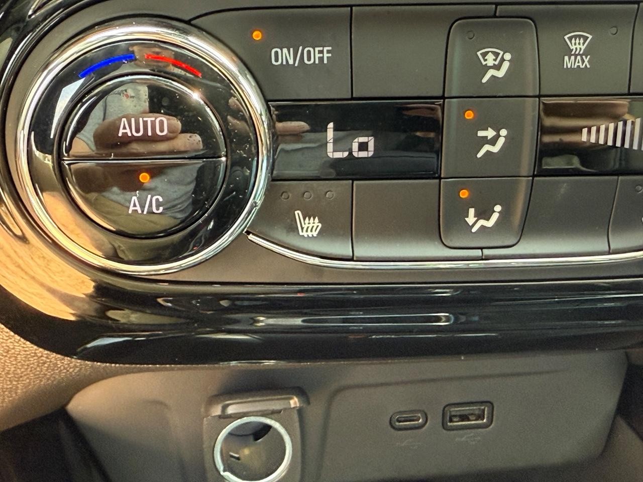 Chevrolet Trax Vehicle Image 20