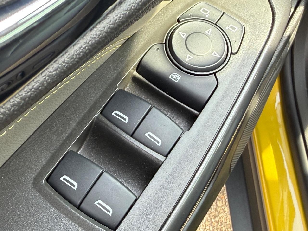 Chevrolet Trax Vehicle Image 21