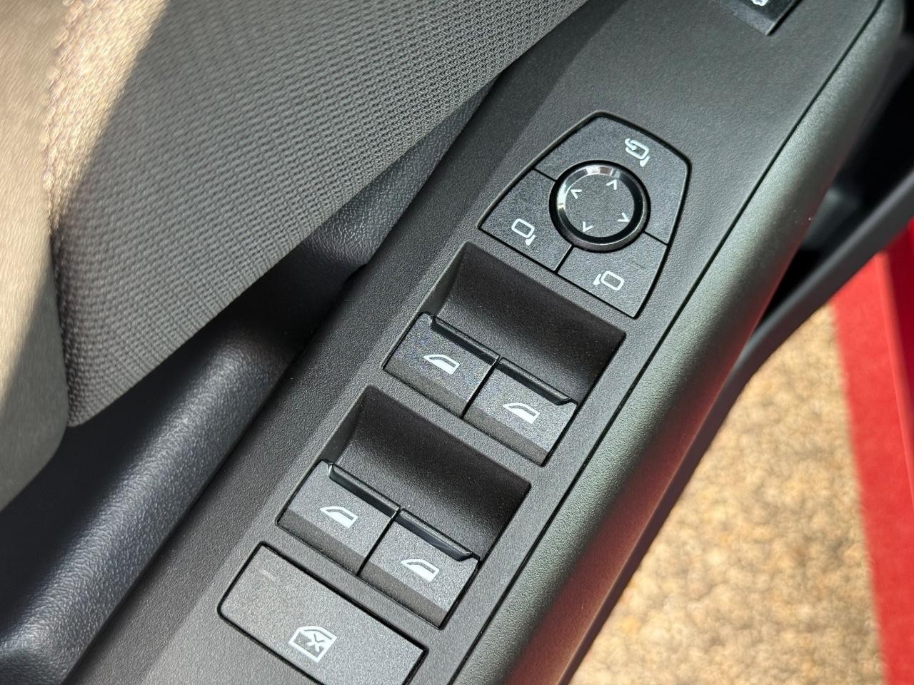 BMW X3 Vehicle Image 16