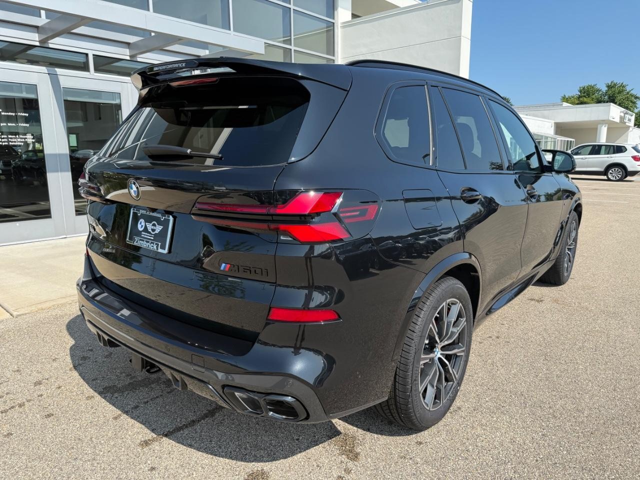 BMW X5 Vehicle Image 03