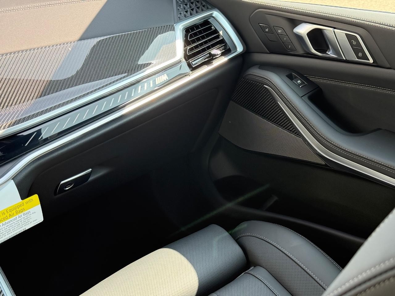 BMW X5 Vehicle Image 10