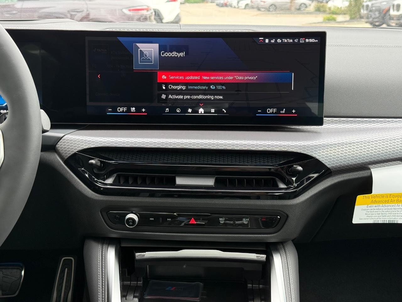 BMW i4 Vehicle Image 07