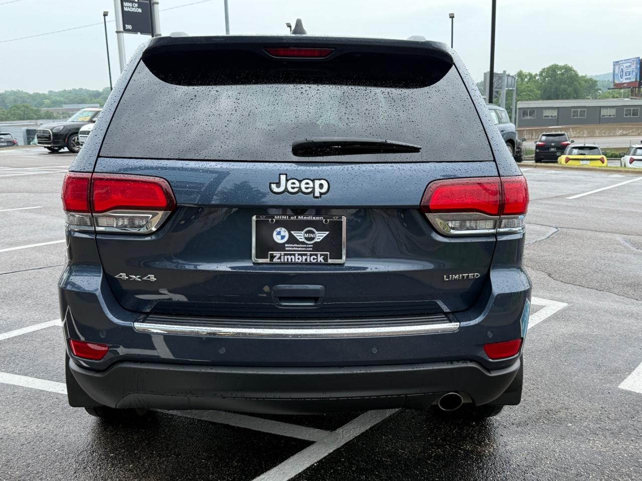Jeep Grand Cherokee Vehicle Image 04