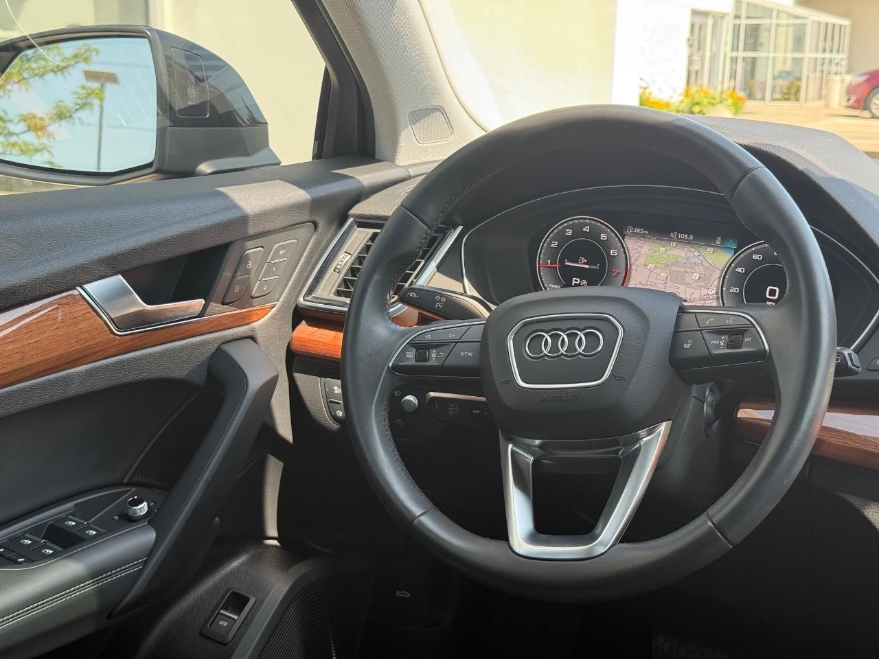Audi Q5 Vehicle Image 14
