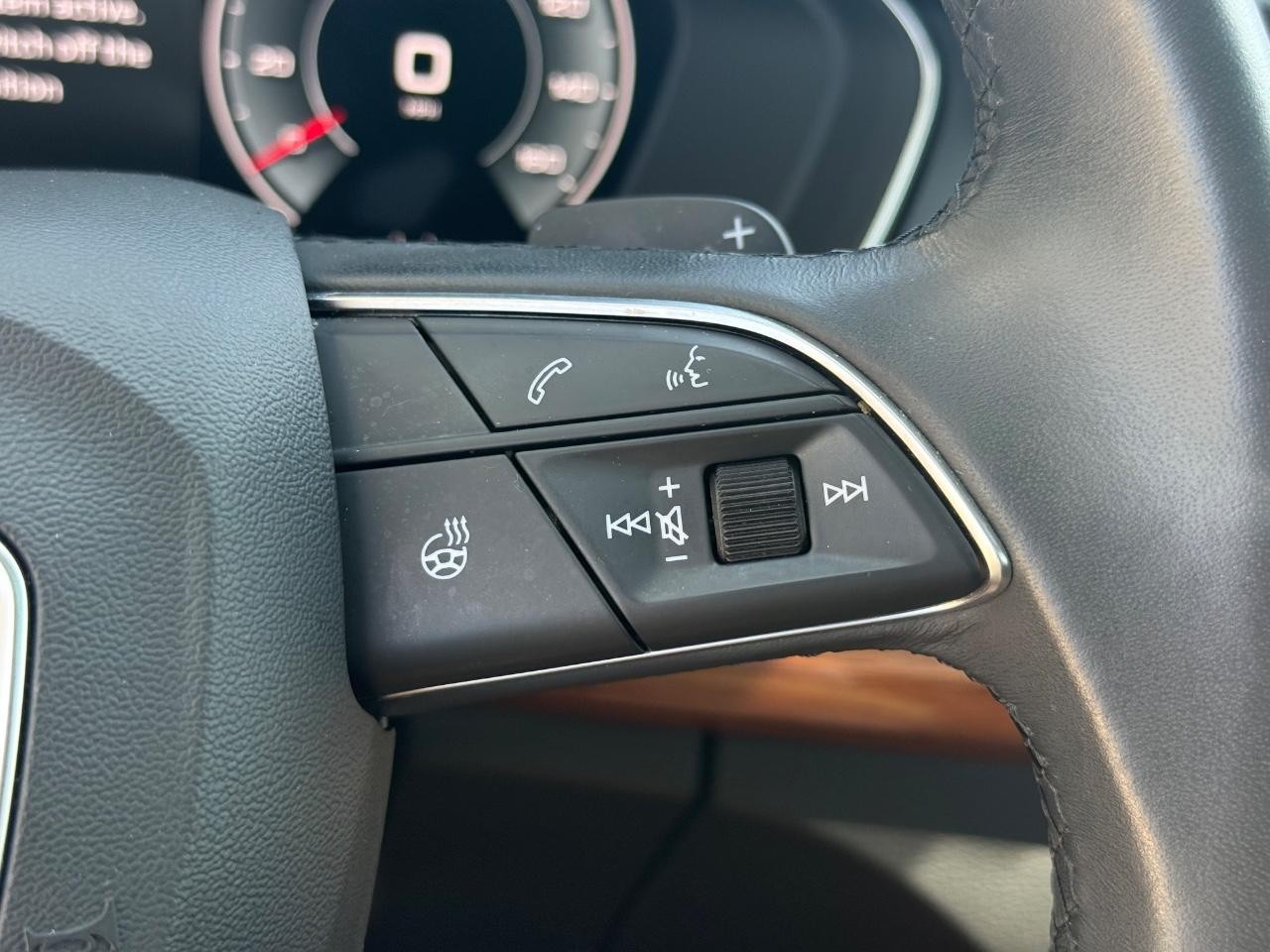 Audi Q5 Vehicle Image 18