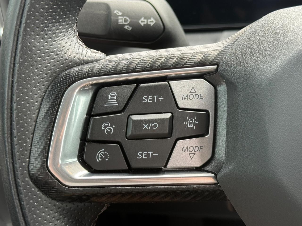Ford Mustang Vehicle Image 17