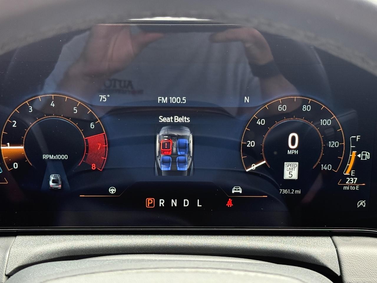 Ford Mustang Vehicle Image 19