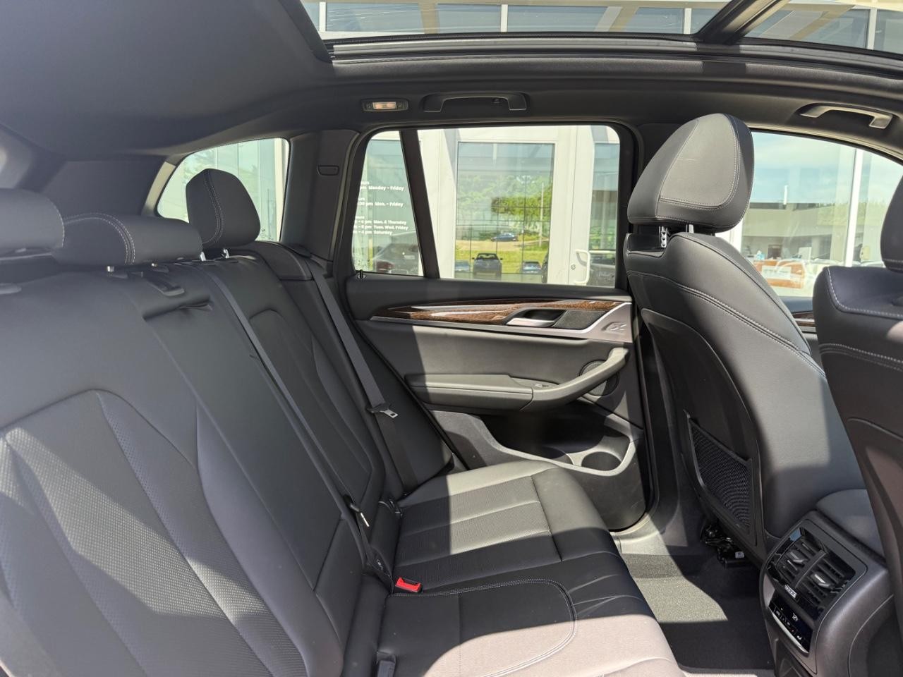 BMW X3 Vehicle Image 10