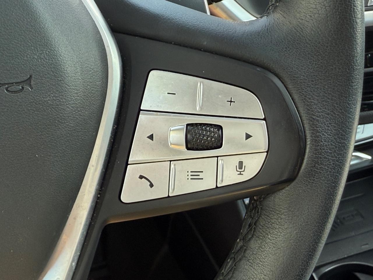 BMW X3 Vehicle Image 18