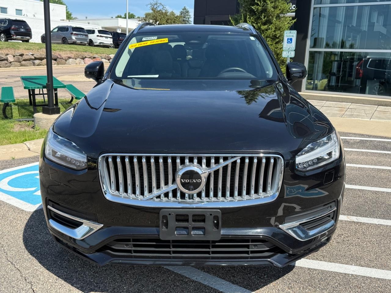 Volvo XC90 Vehicle Image 09