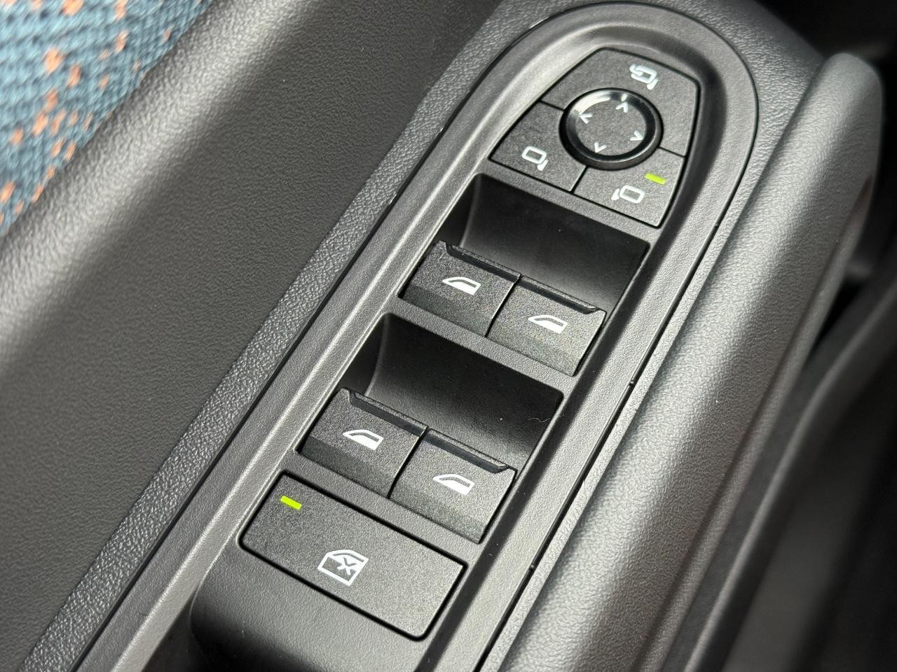 MINI Countryman Vehicle Image 19