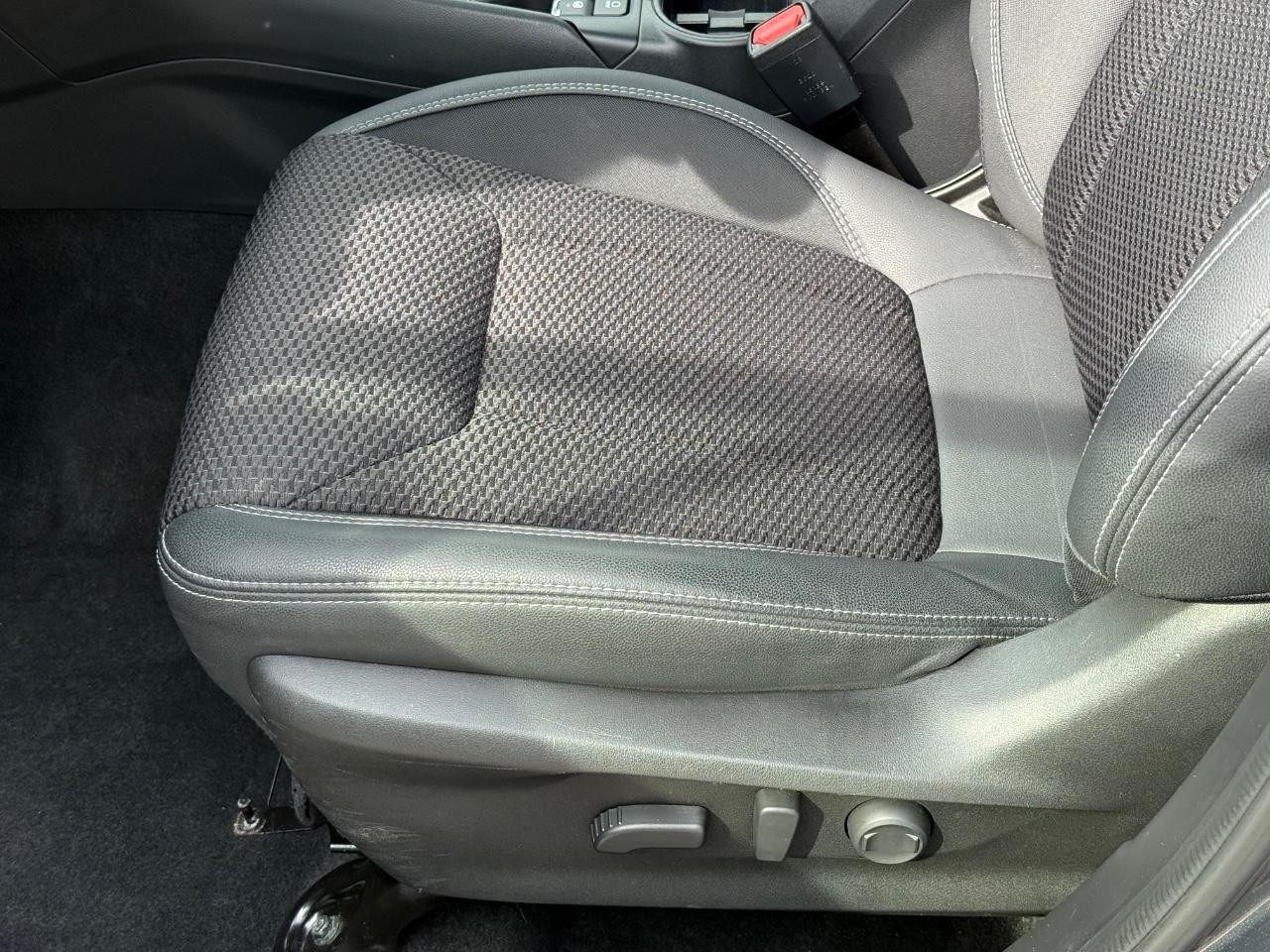 Subaru Forester Vehicle Image 22