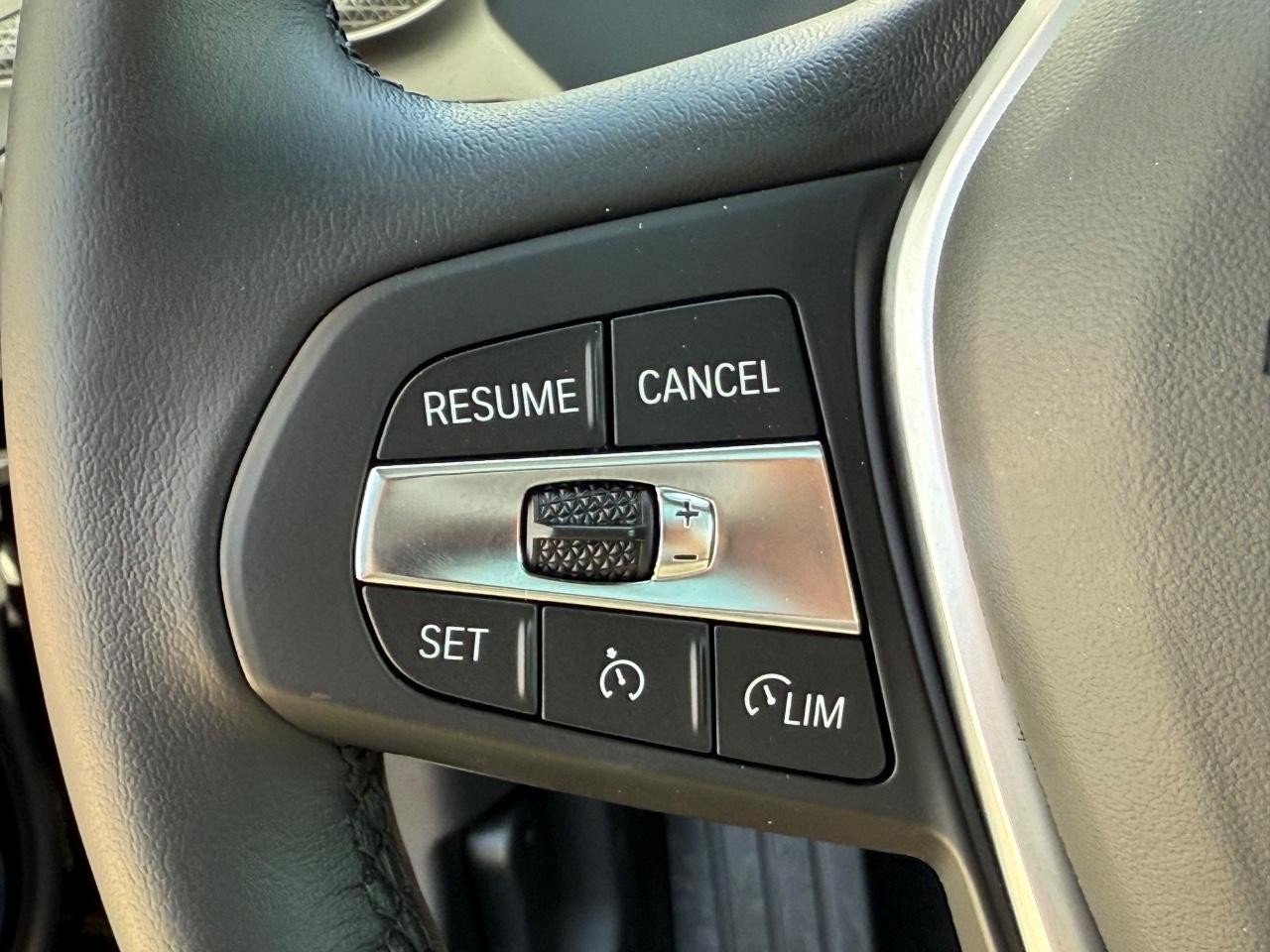 BMW 2 Series Vehicle Image 15