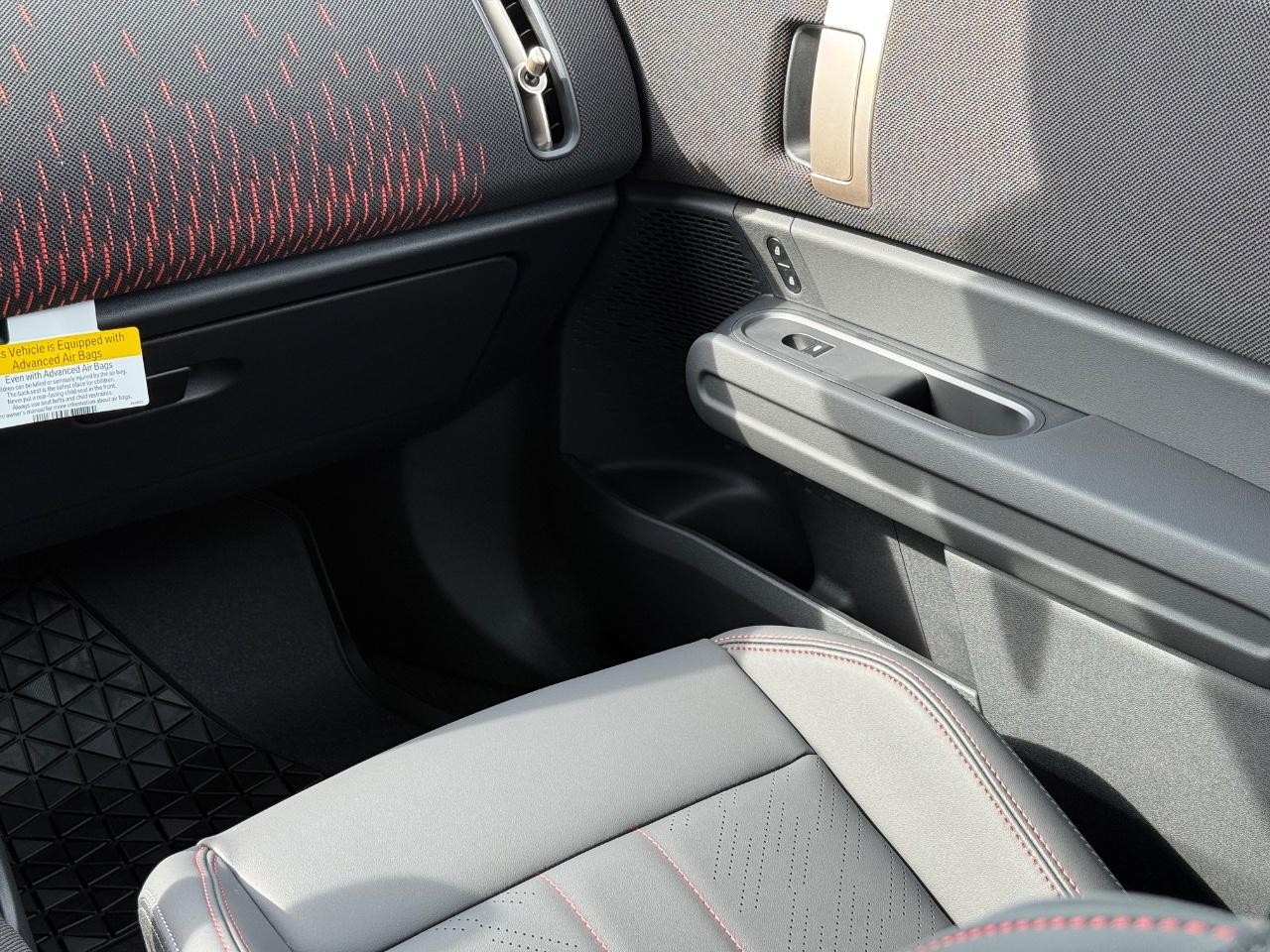 MINI Countryman Vehicle Image 14