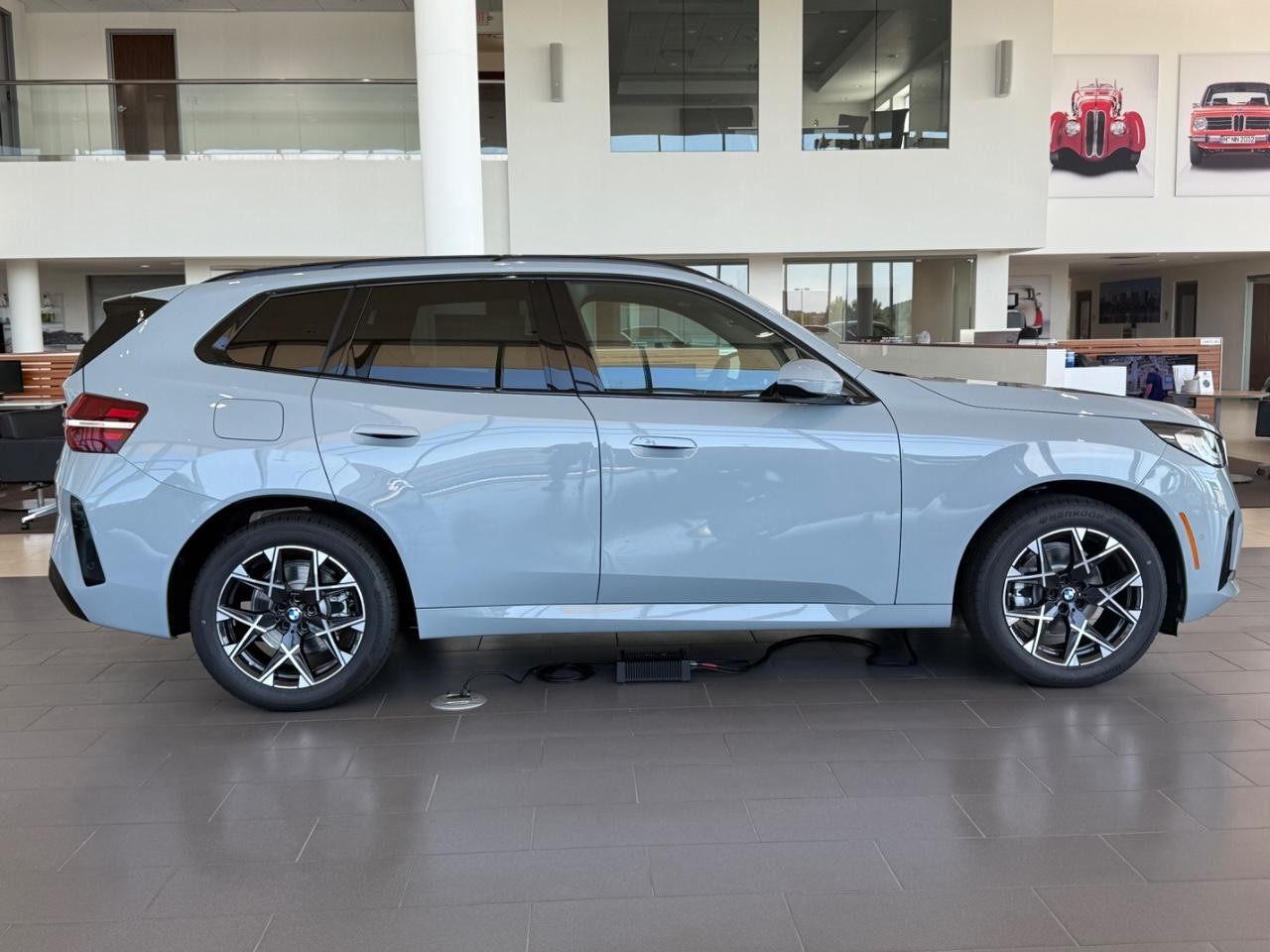 BMW X3 Vehicle Image 02