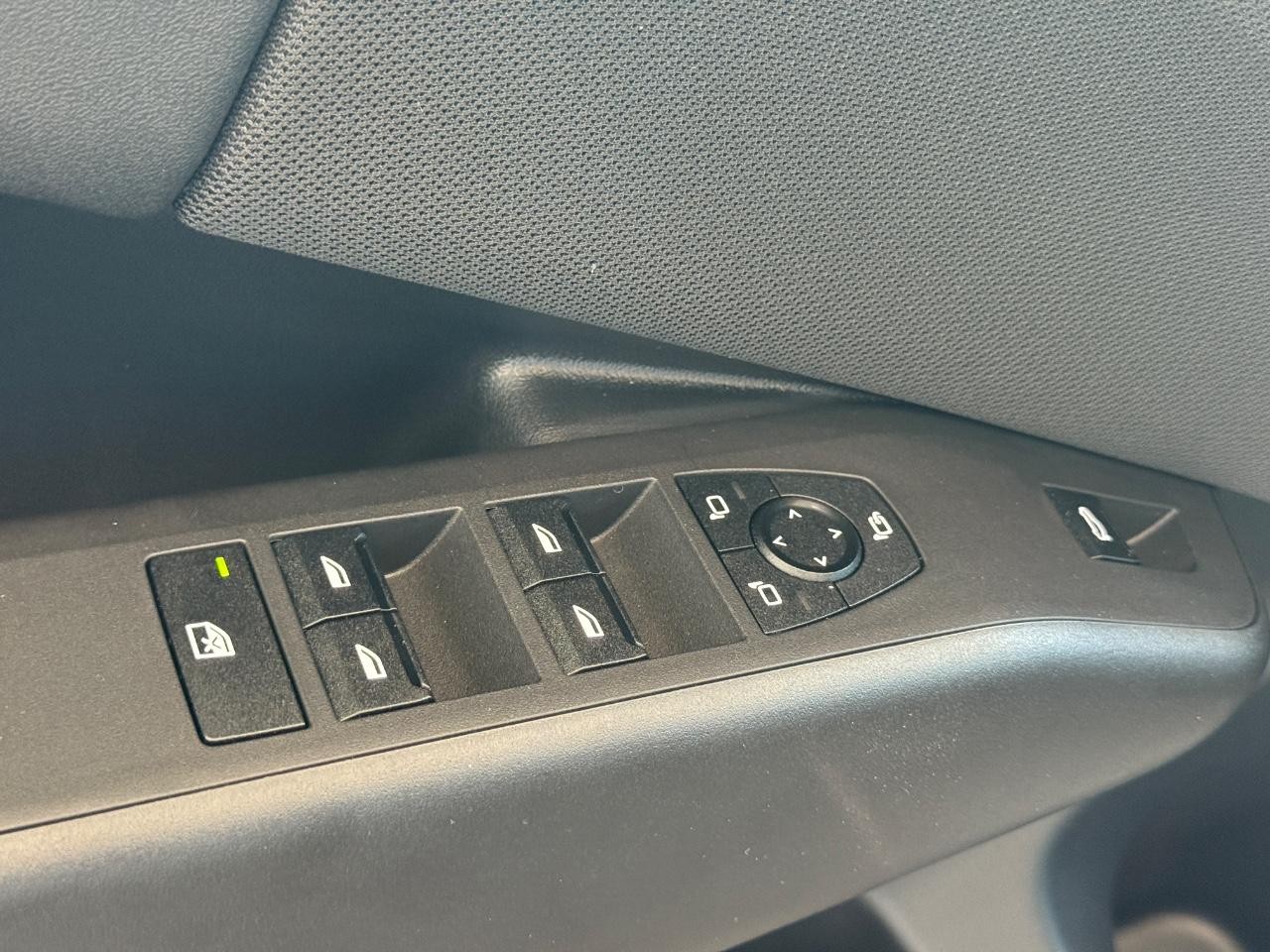 BMW X3 Vehicle Image 18