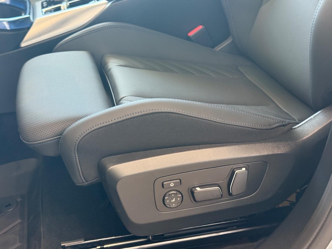 BMW X3 Vehicle Image 19
