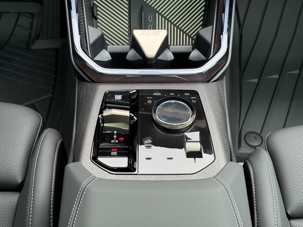 BMW X3 Vehicle Image 08