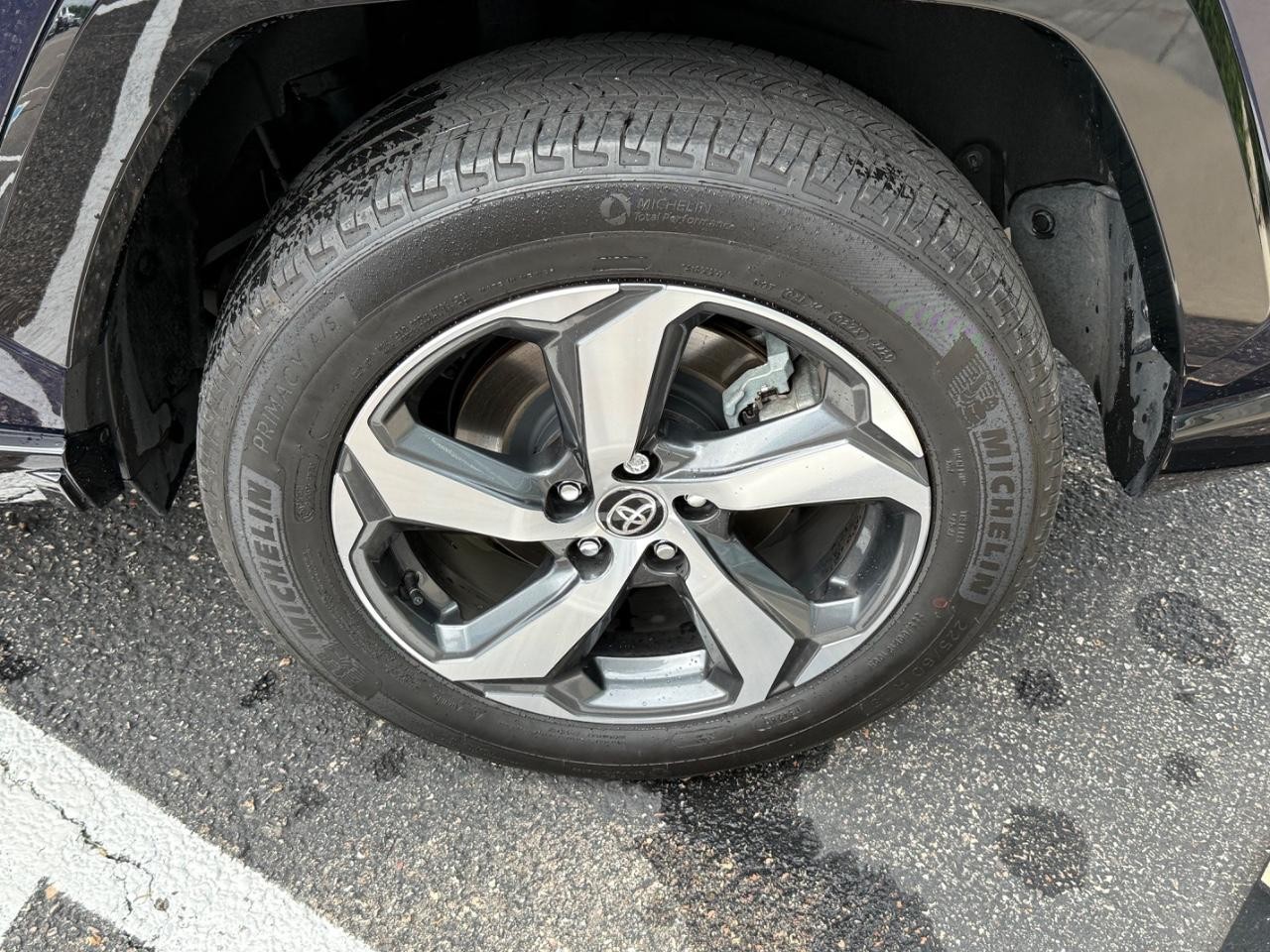 Toyota RAV4 Prime Vehicle Image 07