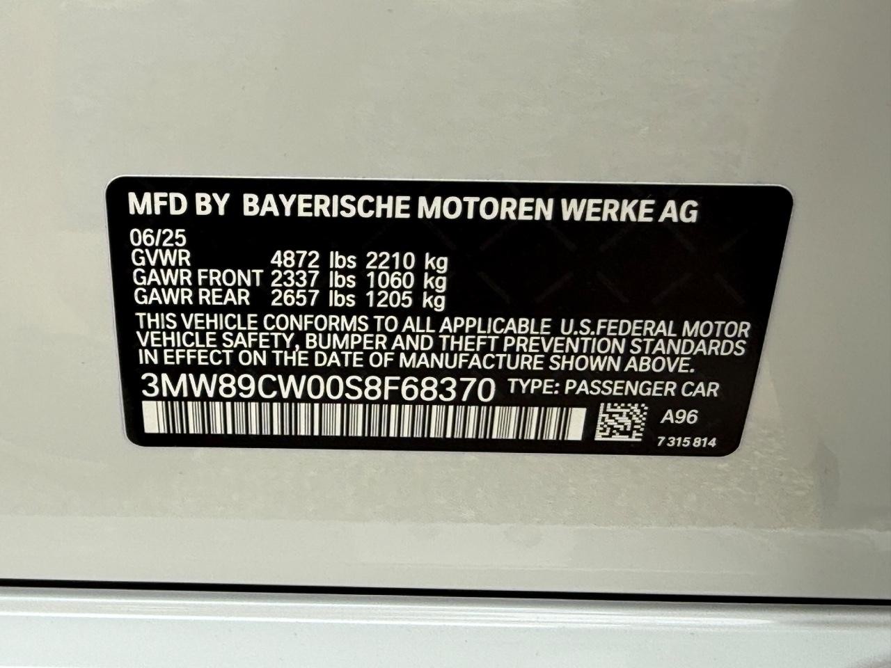 BMW 3 Series Vehicle Image 18