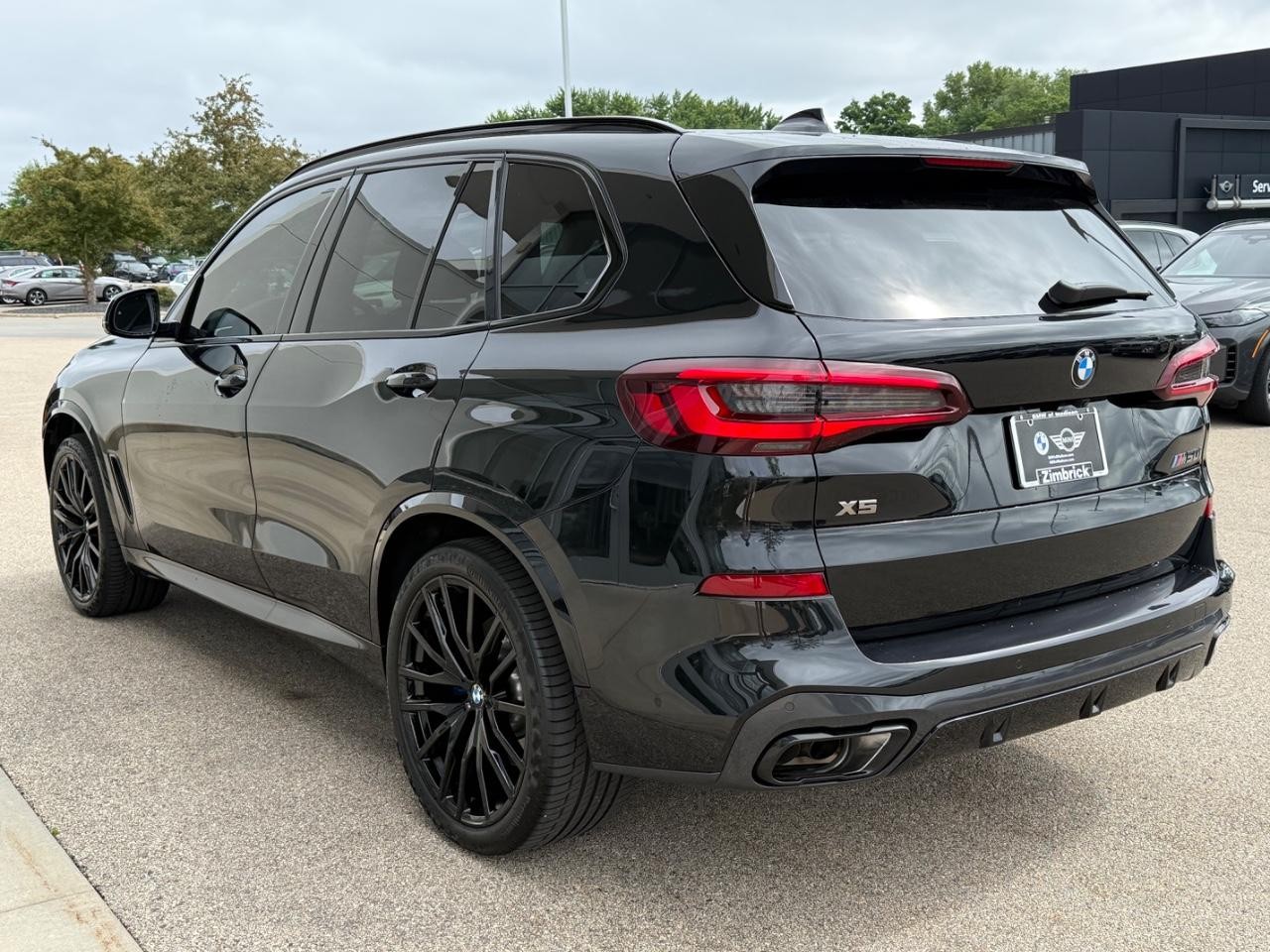 BMW X5 Vehicle Image 06