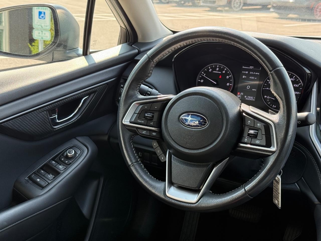 Subaru Outback Vehicle Image 14