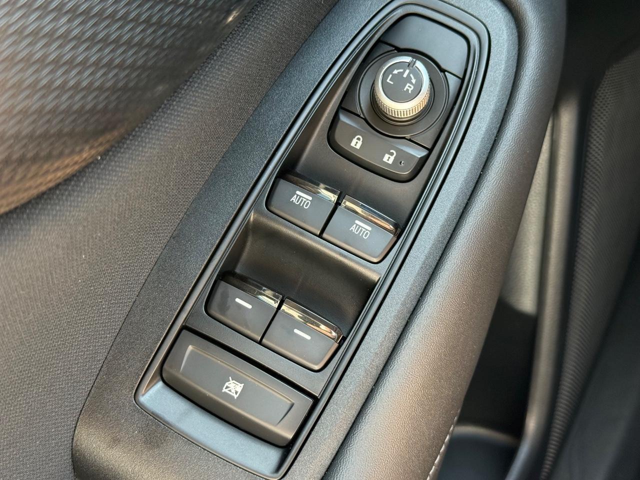 Subaru Outback Vehicle Image 21