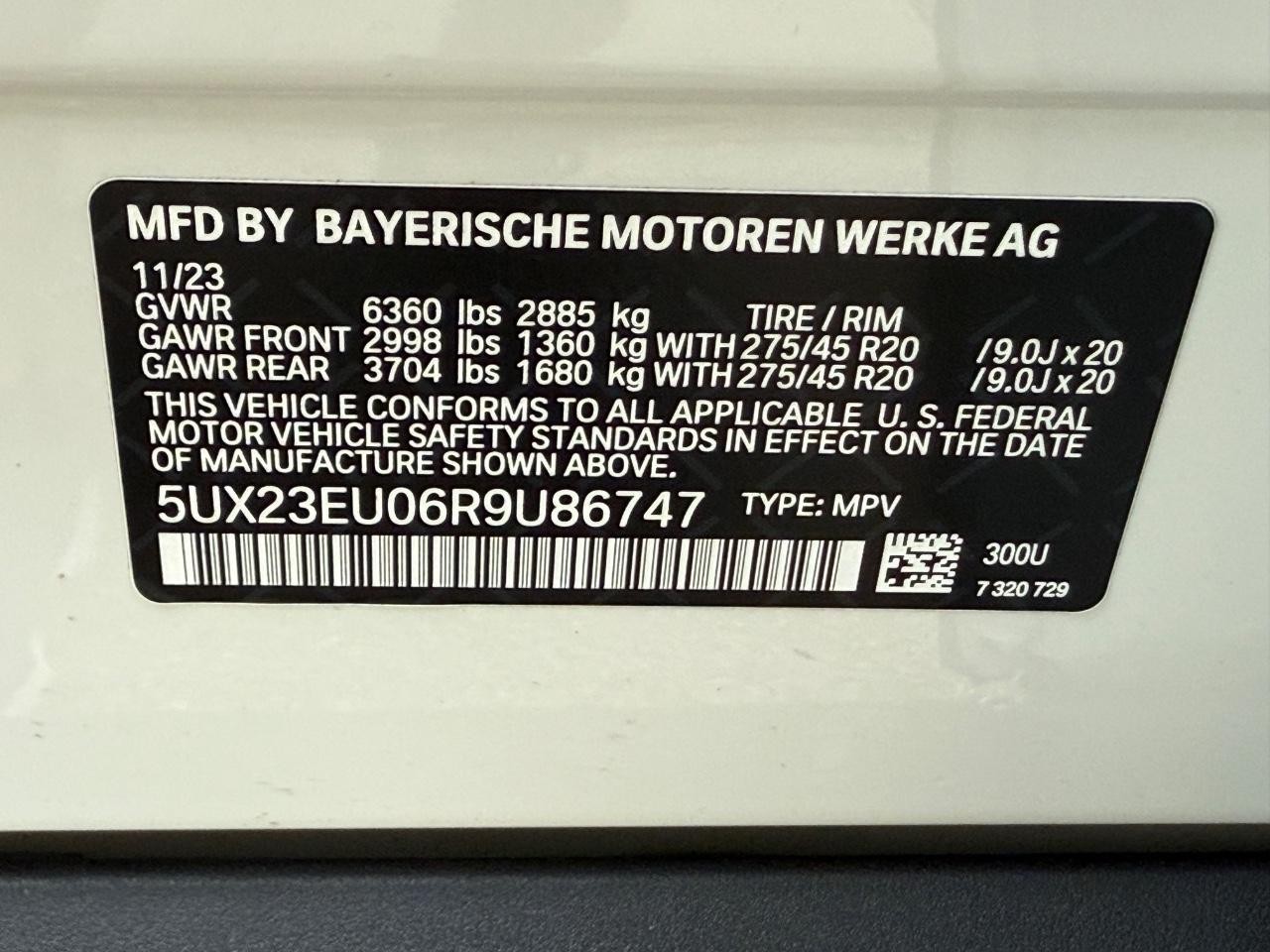 BMW X5 Vehicle Image 24