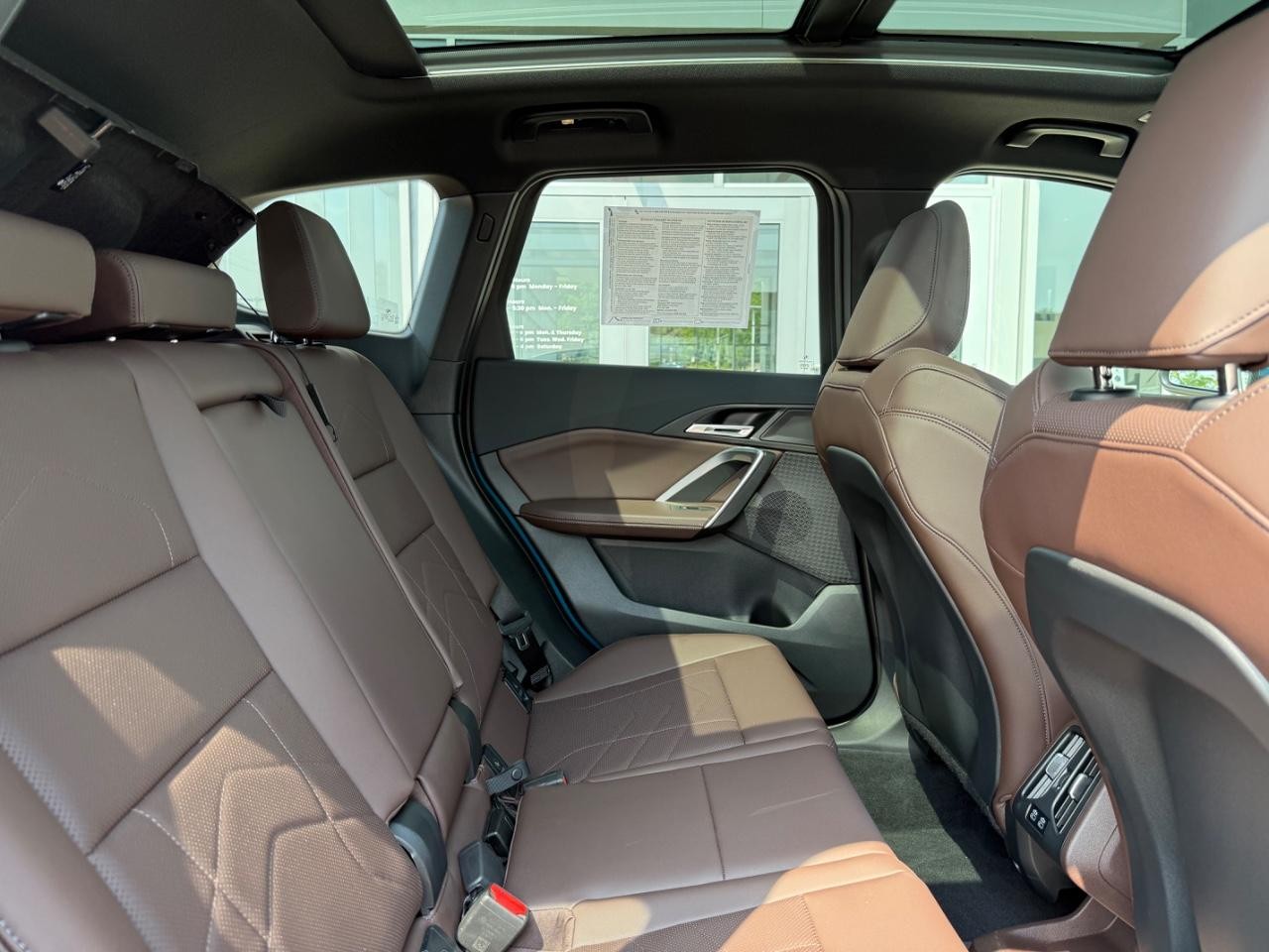 BMW X1 Vehicle Image 10