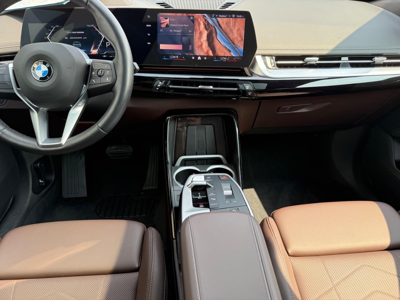 BMW X1 Vehicle Image 11