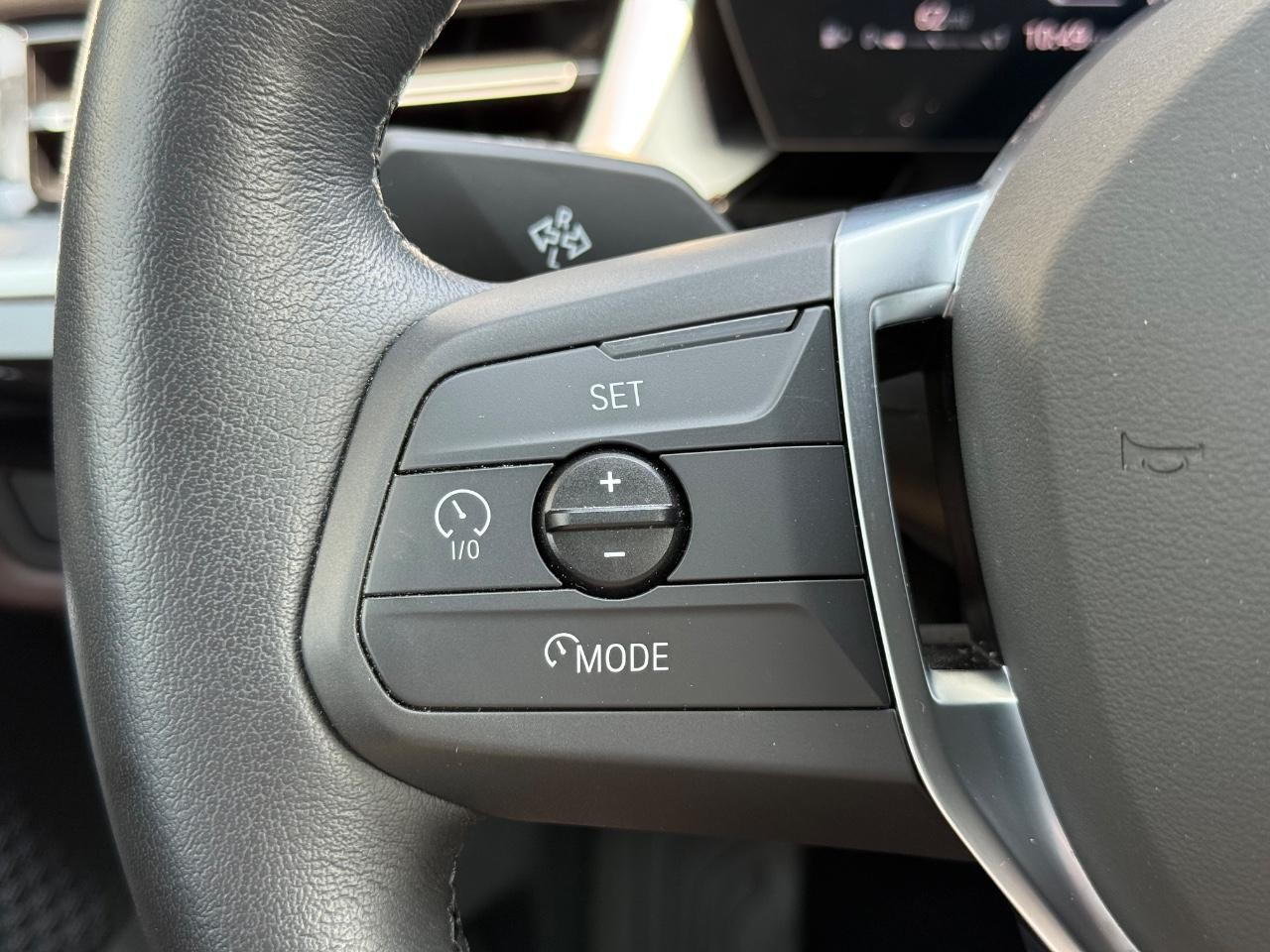 BMW X1 Vehicle Image 17