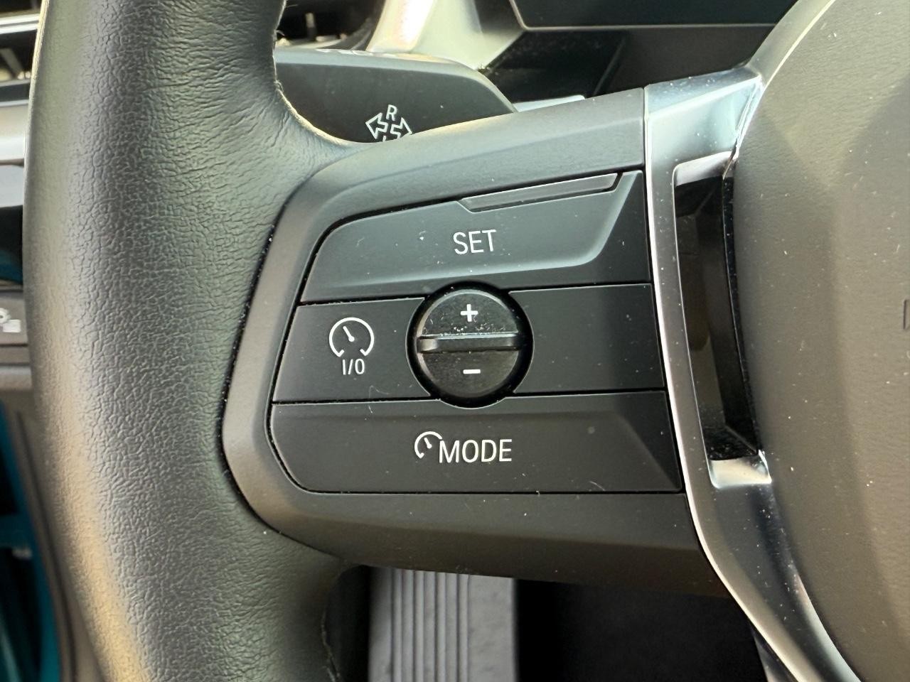 BMW X1 Vehicle Image 17