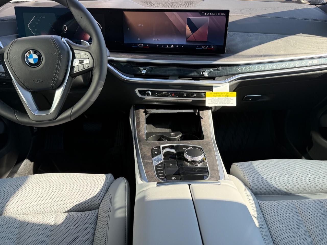 BMW X5 Vehicle Image 06