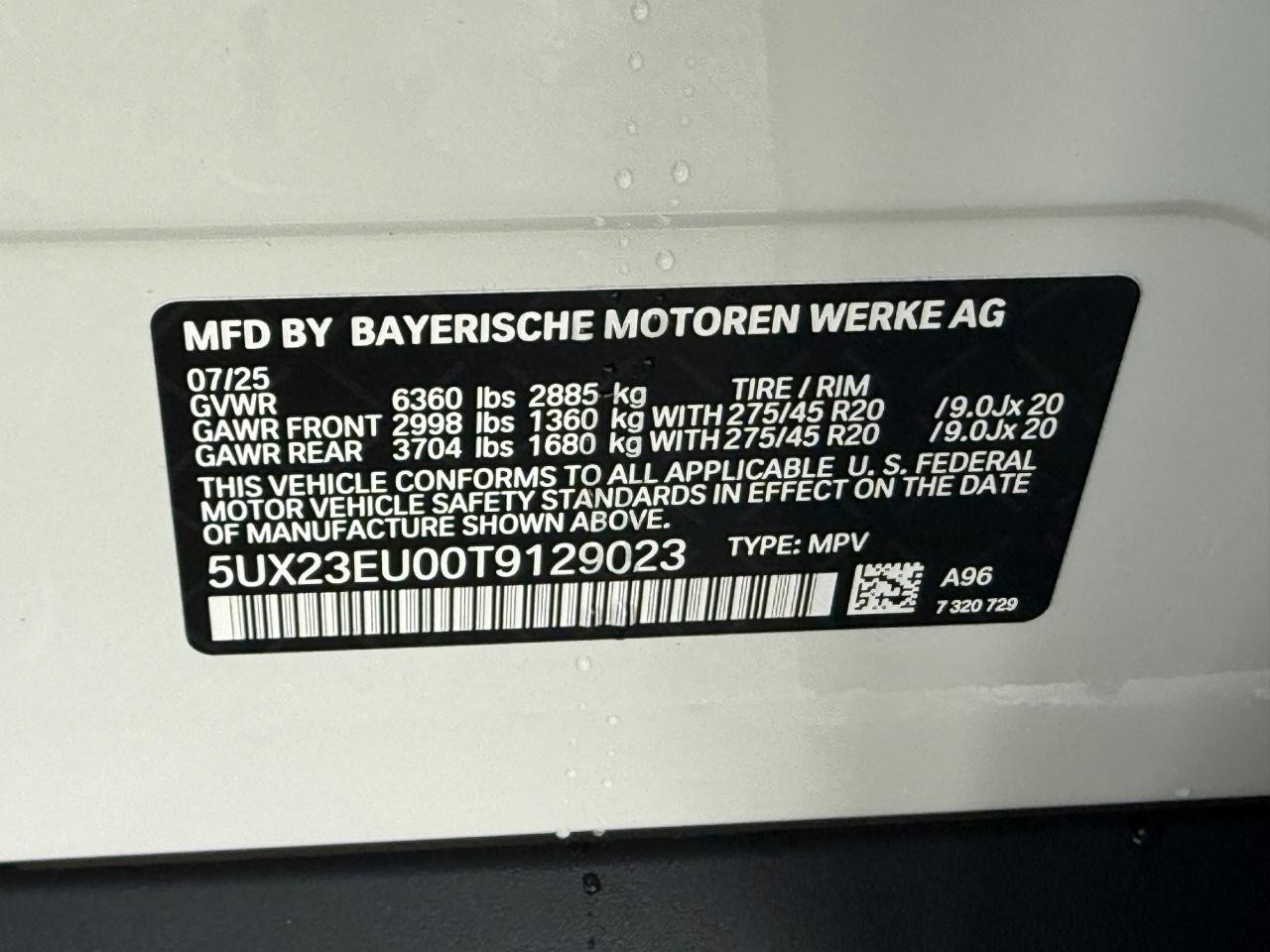 BMW X5 Vehicle Image 19