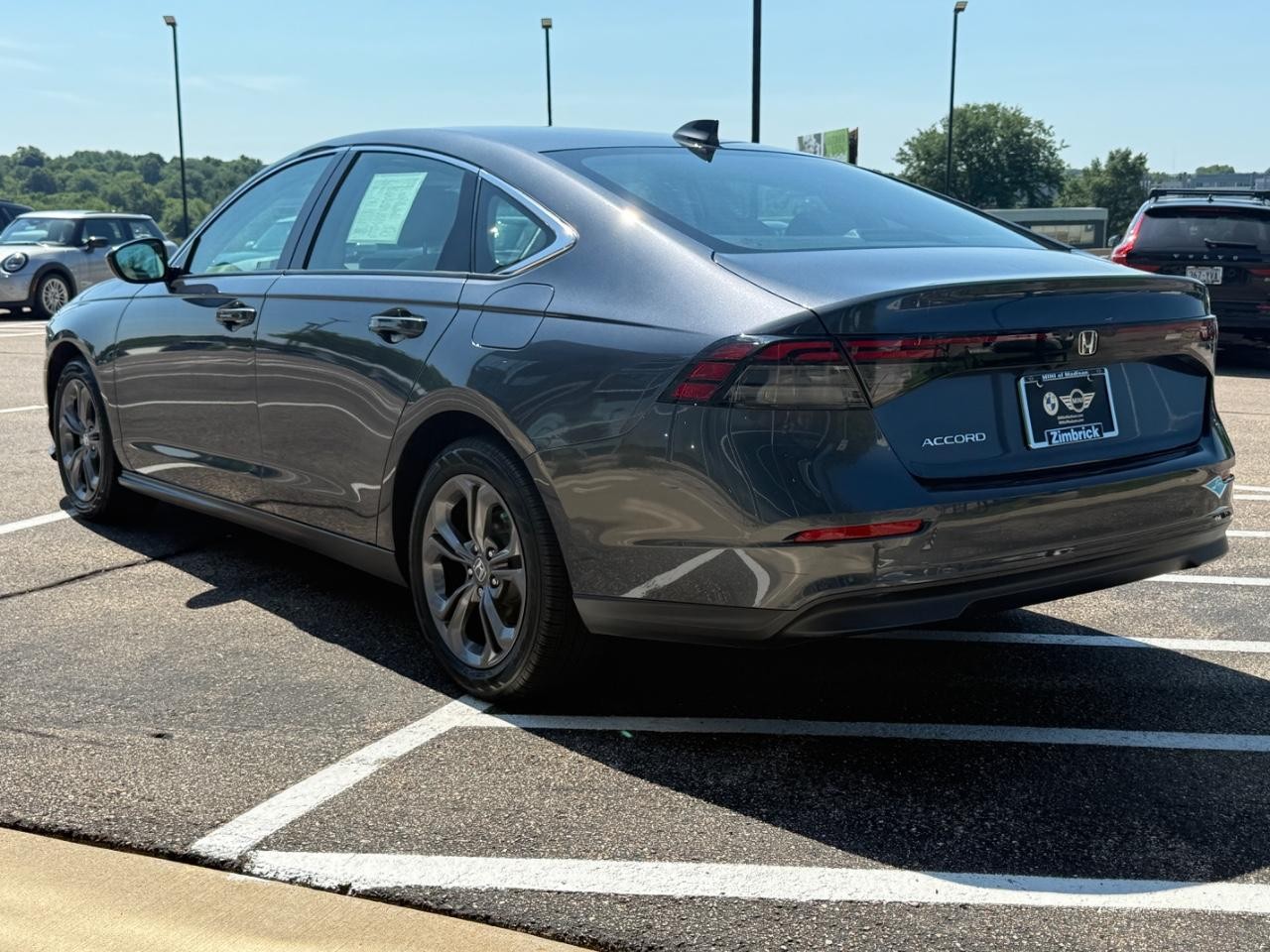 Honda Accord Sedan Vehicle Image 05